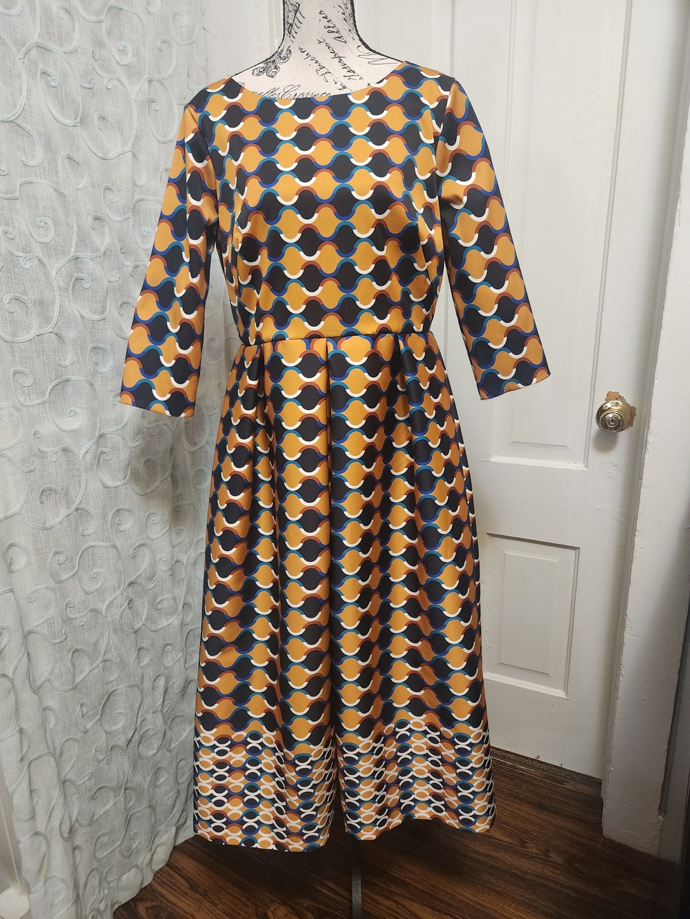 Closet London Gold Multi Geometric Pleated Midi Dress US 10 UK 14 NWOT